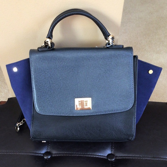 Izzy & Ali Handbags - Blue & black purse by Izzy & Ali NWT